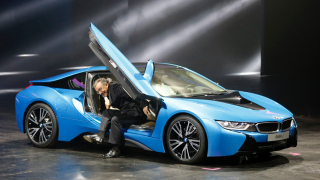 Illustration for article titled The EPA Would Like Carmakers To Stop Making Up Fuel Economy Claims